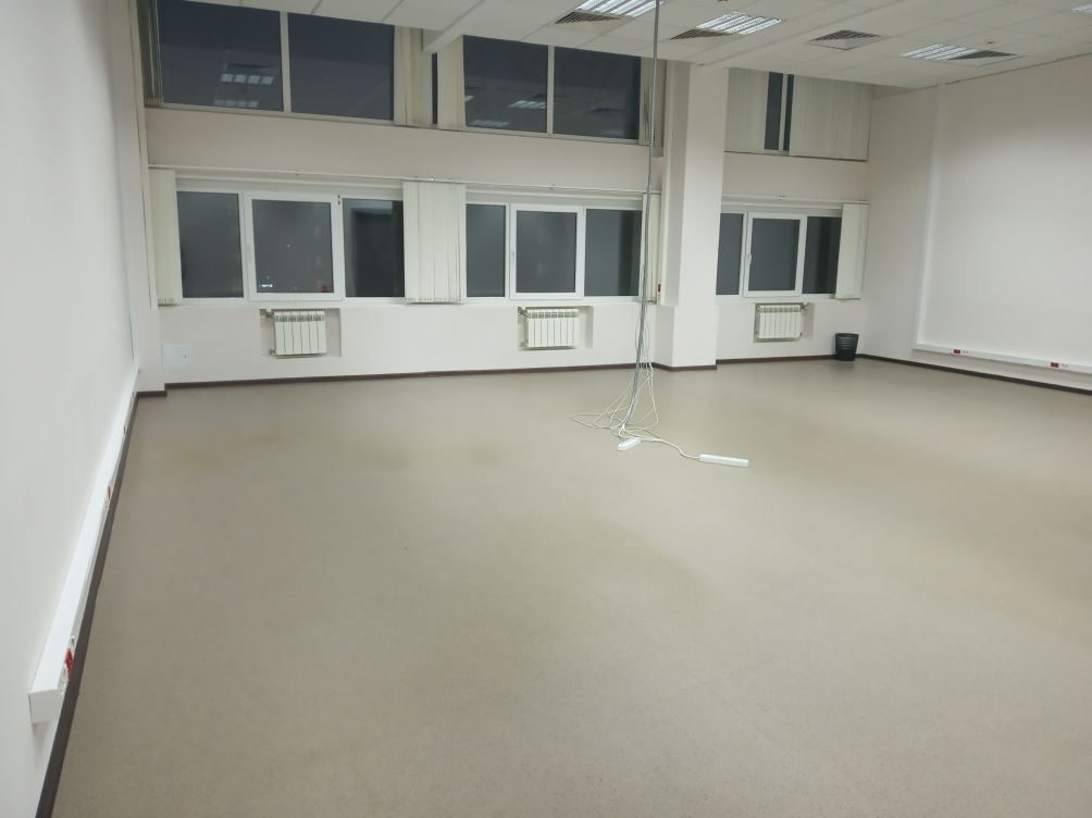 Офис в бизнес центре Симферопольский