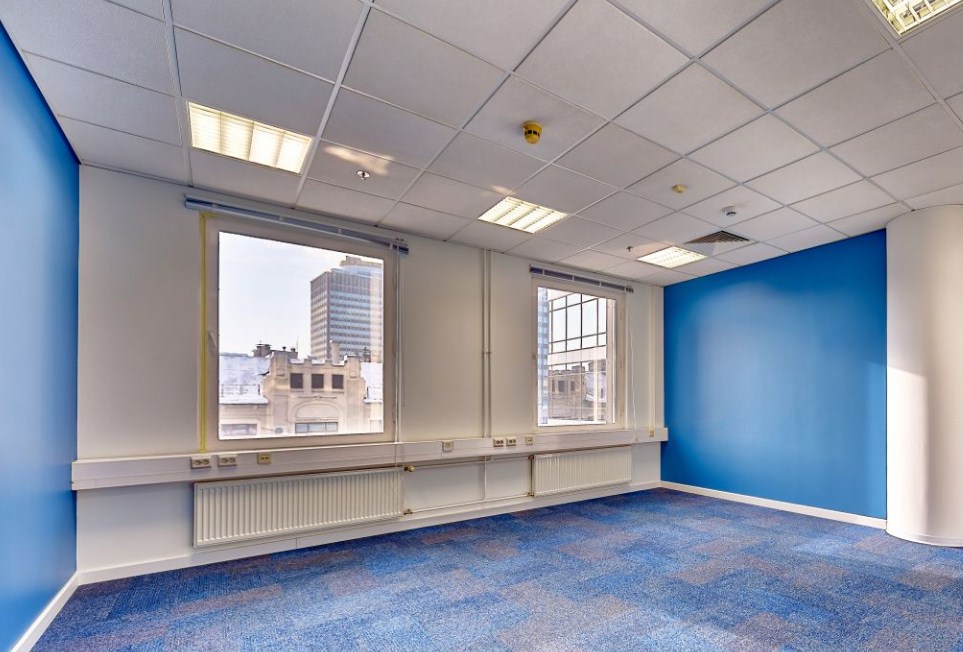 Офис в бизнес центре Смоленский пассаж