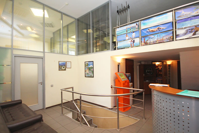 Помещение в особняке в переулке Большой Трехсвятительный