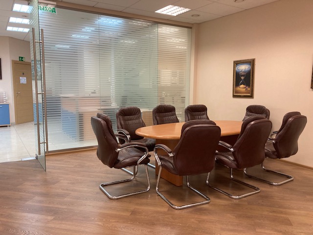 Офис в бизнес центре W-Plaza