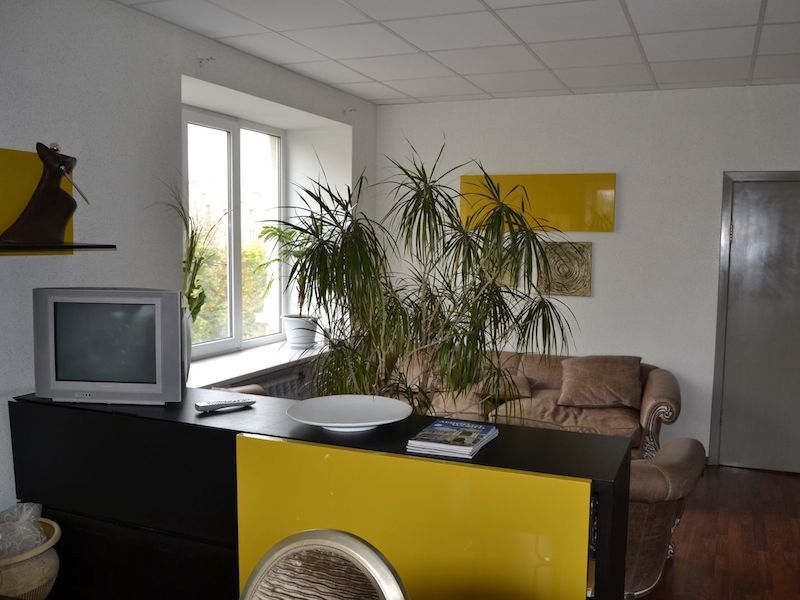 Офис в административном здании на улице Лестева