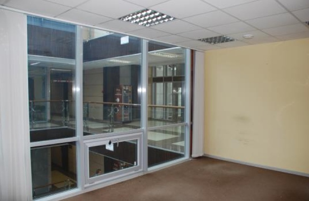 Офис в бизнес центре Омега плаза (Omega plaza)