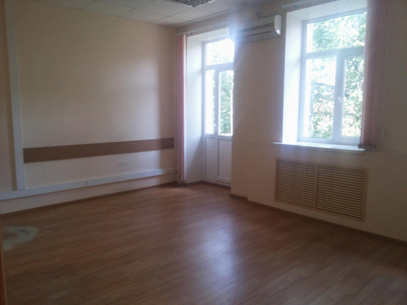 Офис в административном здании в переулке Токмакова