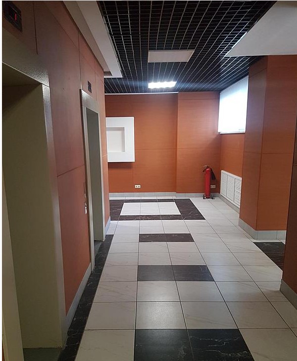 Офис в административном здании на улице Народного Ополчения