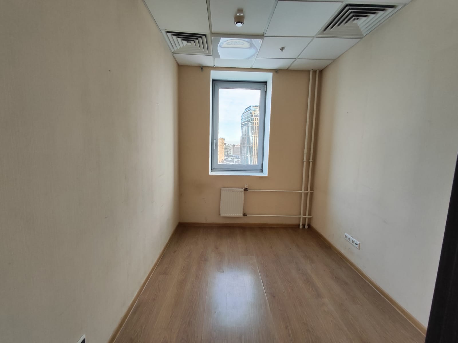 Офис в бизнес центре Ямское Плаза