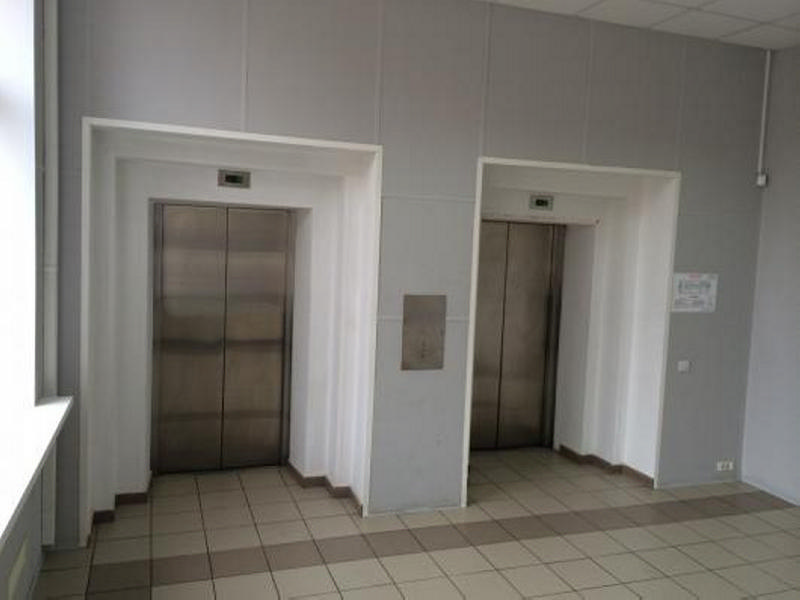 Офис в бизнес центре на площади Суворова