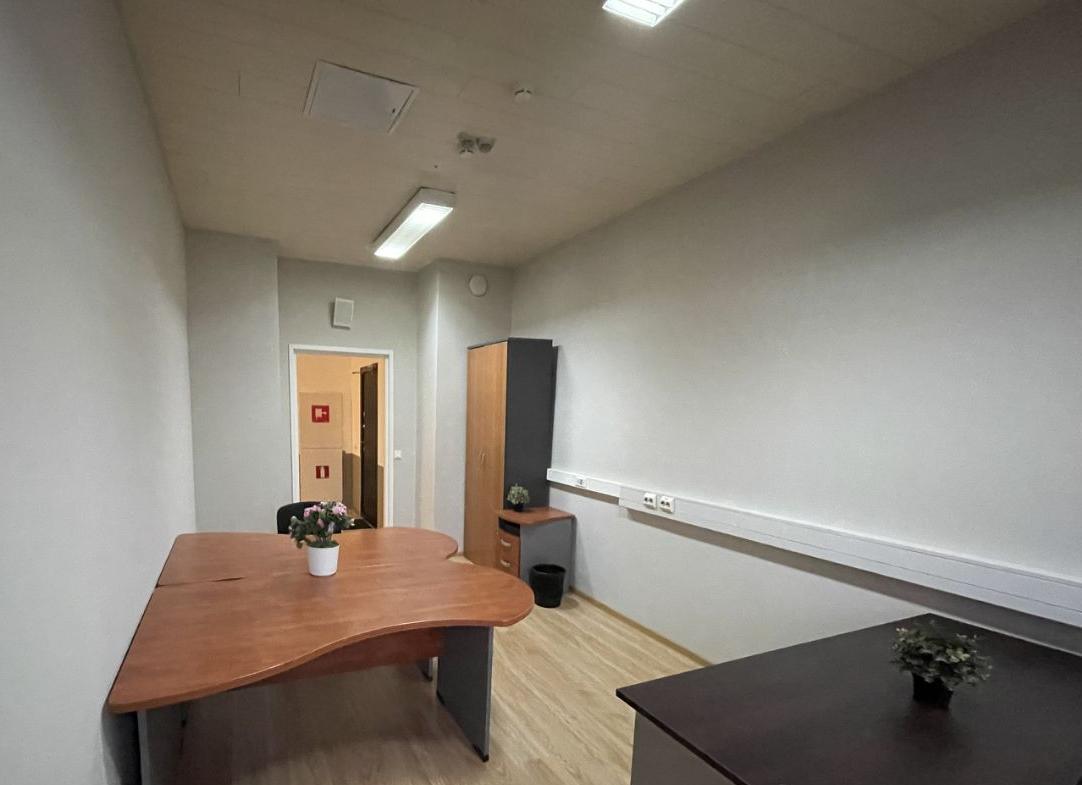 Офис в бизнес центре Ольминский