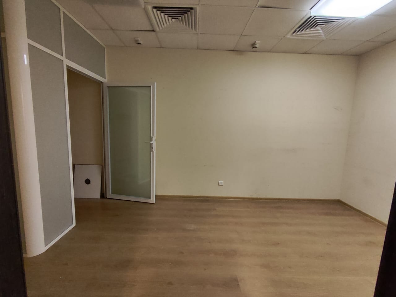 Офис в бизнес центре Ямское Плаза