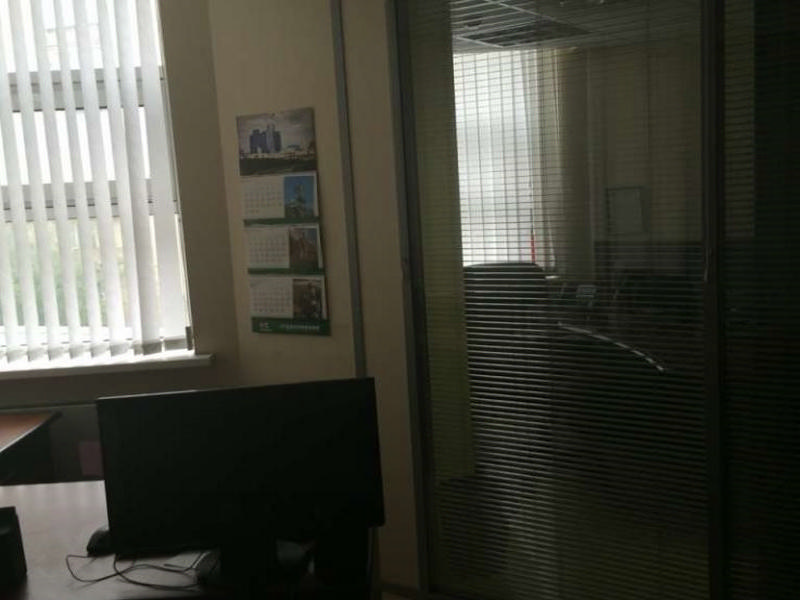 Офис в бизнес центре Плеханов Плаза