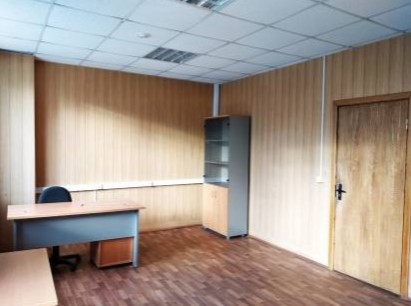 Офис в административном здании на улице Басовская