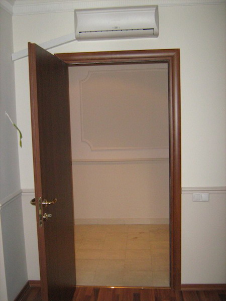 Банковское помещение в жилом доме на Кутузовском проспекте