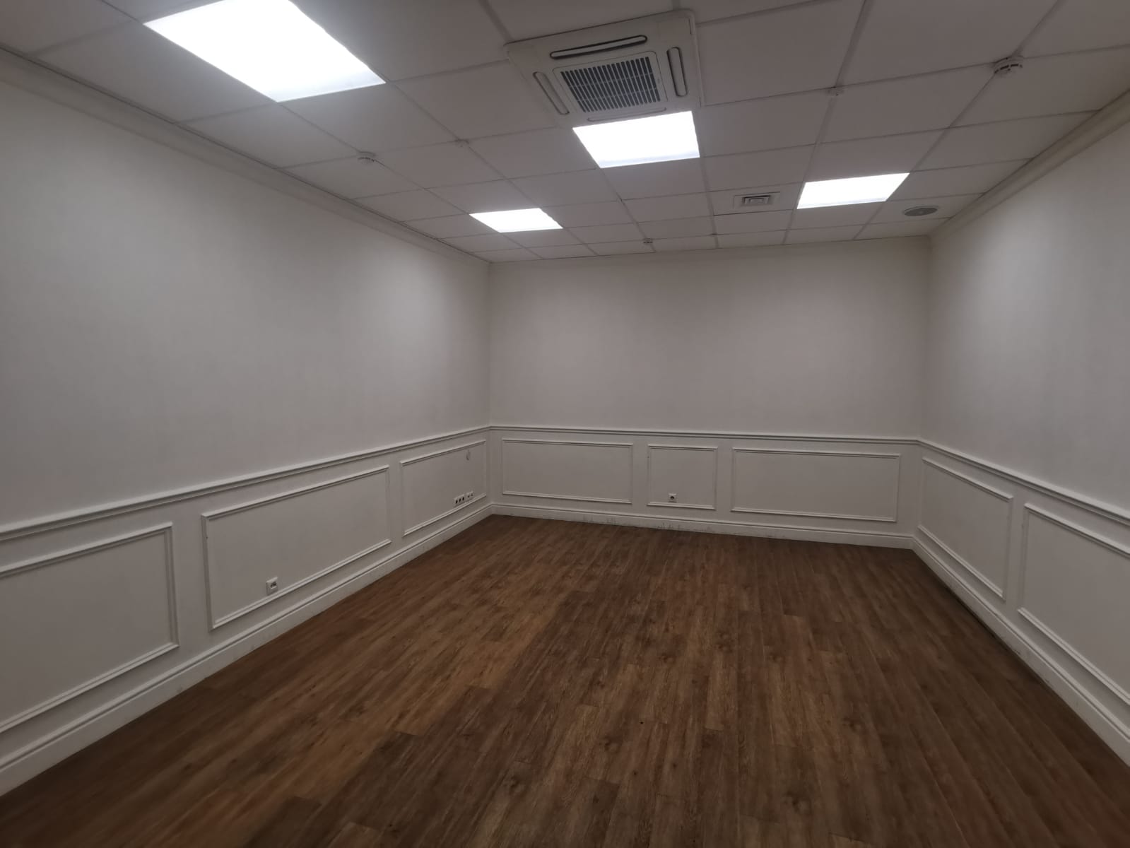 Офис в бизнес центре Доходный дом Шервуд