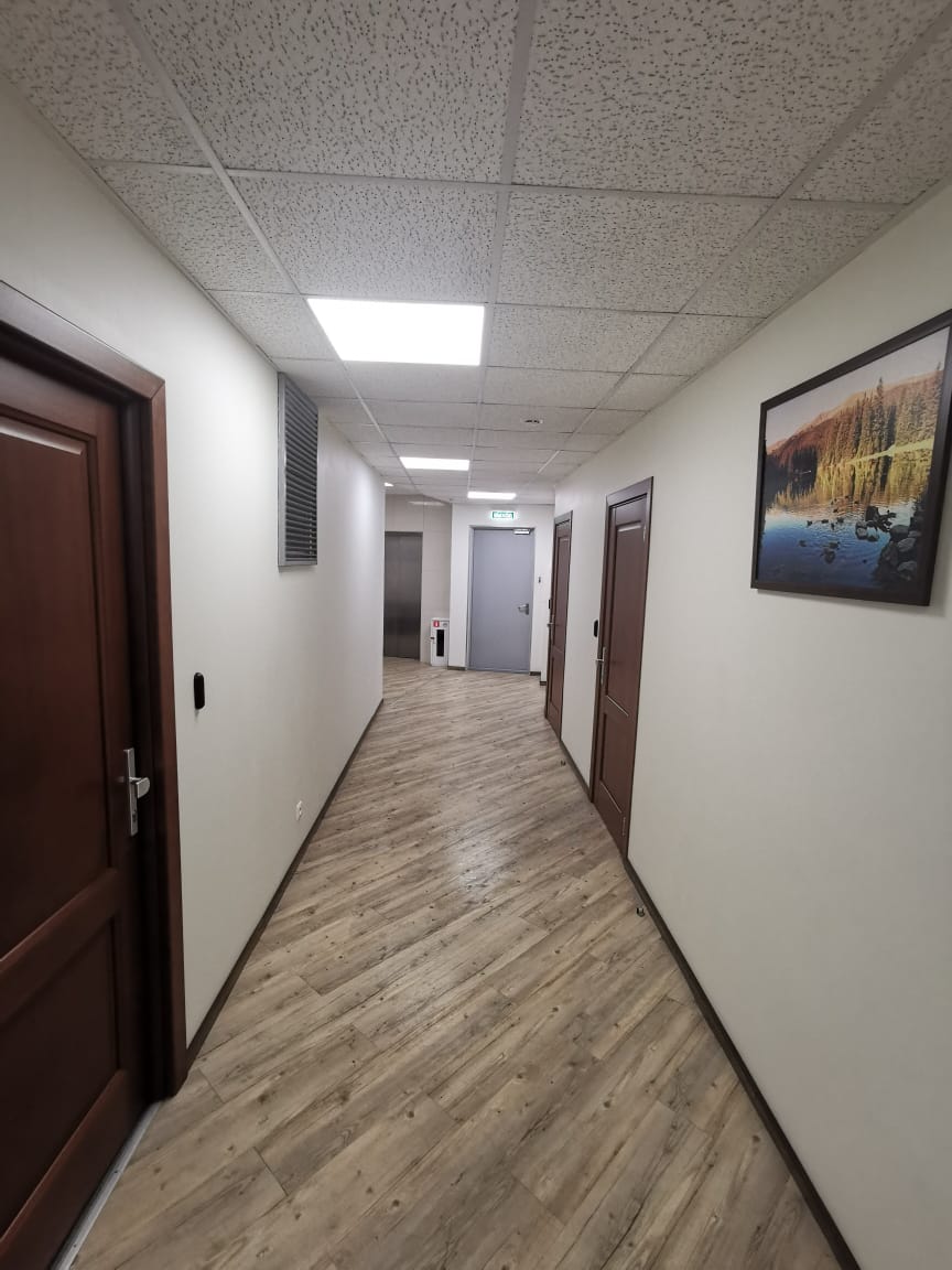 Офис в бизнес центре на Кадашевской набережной