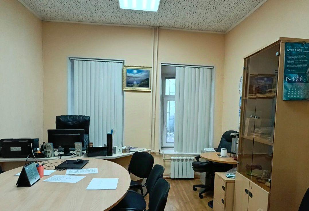 Офис в административном здании на улице Новая Басманная