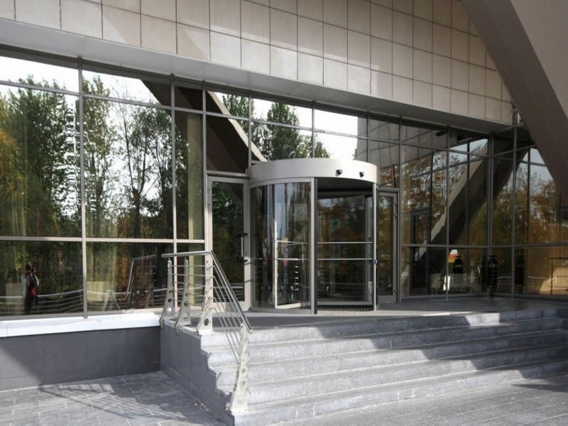 Офис в бизнес центре Смольный