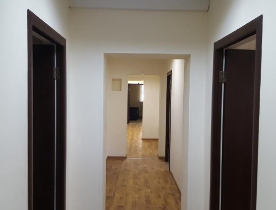 Офис в здании на улице Дмитрия Ульянова