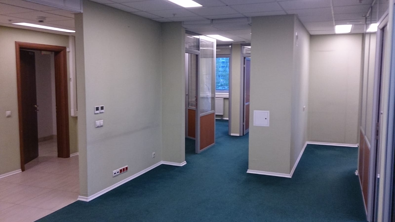 Офис в бизнес центре Газфилд (Gas Field)