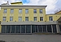 Торговое помещение в административном здании на улице Люсиновская